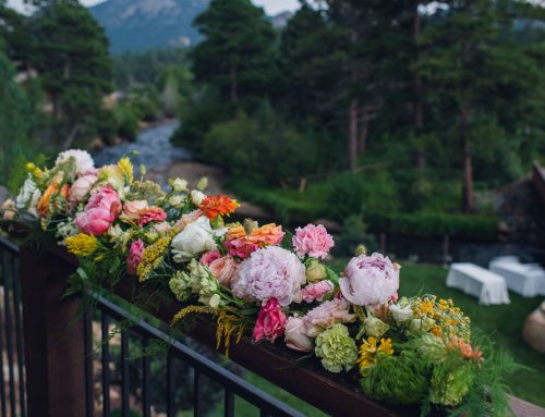 The Landing at Estes Park Wedding Florals